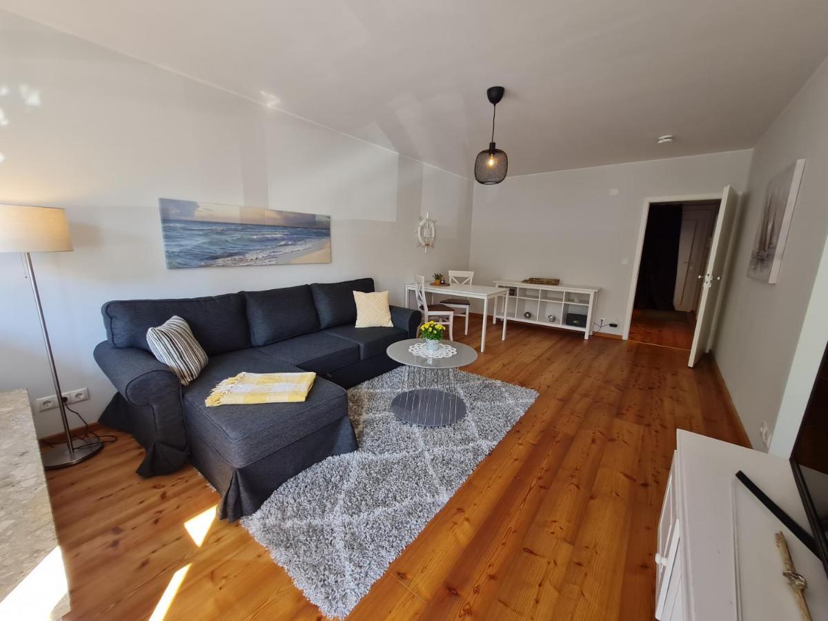 Wohnung Fleethoern - Zentral, Ruhig, Mit Parkplatz Und Balkon Kiel Exterior foto